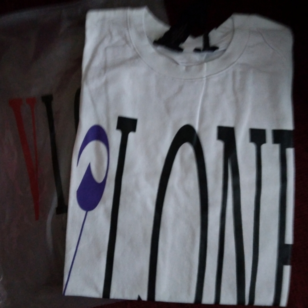 Vlone Palm Angel's shirts purple and red☆☆